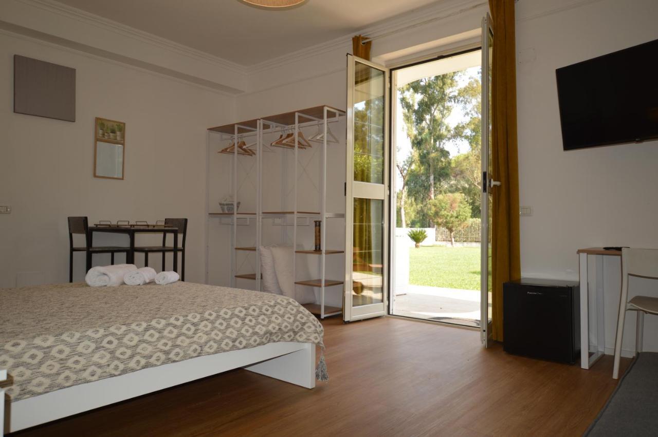 Casa Blanca B&B Latina Eksteriør bilde